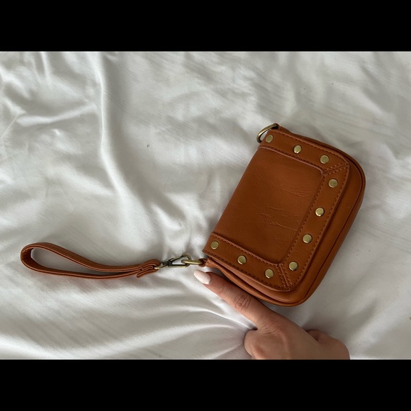 Little clutch - Picture 2 of 2